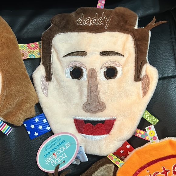 NWT Baby Snoozies Mom, Dad, Sis, Brother & Doggie - Picture 3 of 7